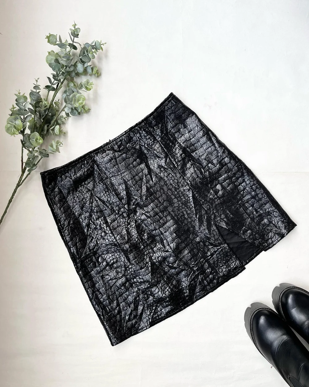 Leather slit skirt  thumbnail view 3