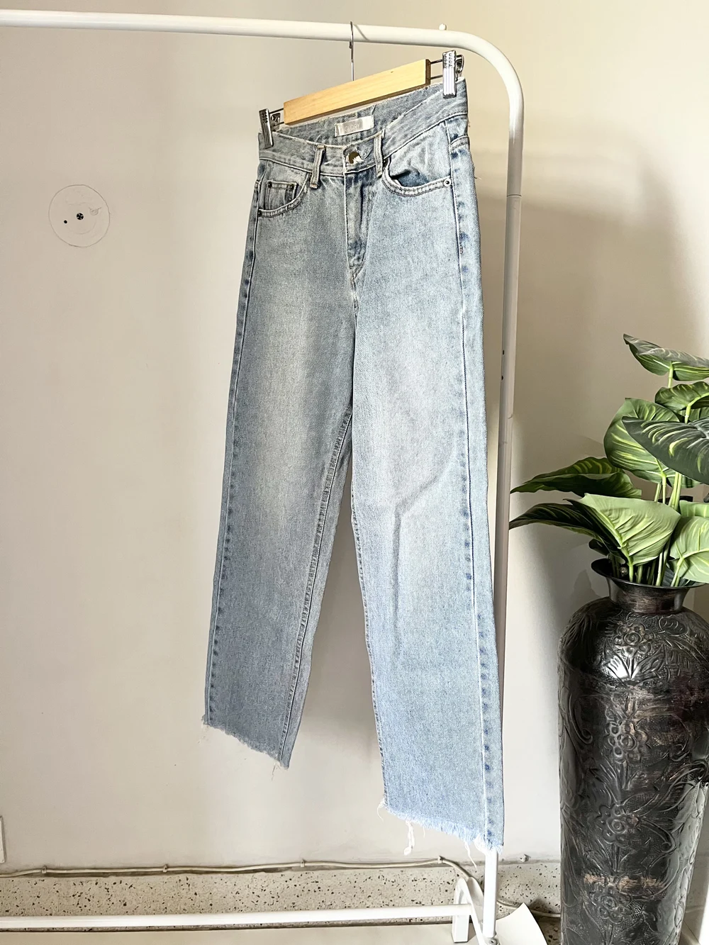 Blue straight fit jeans 