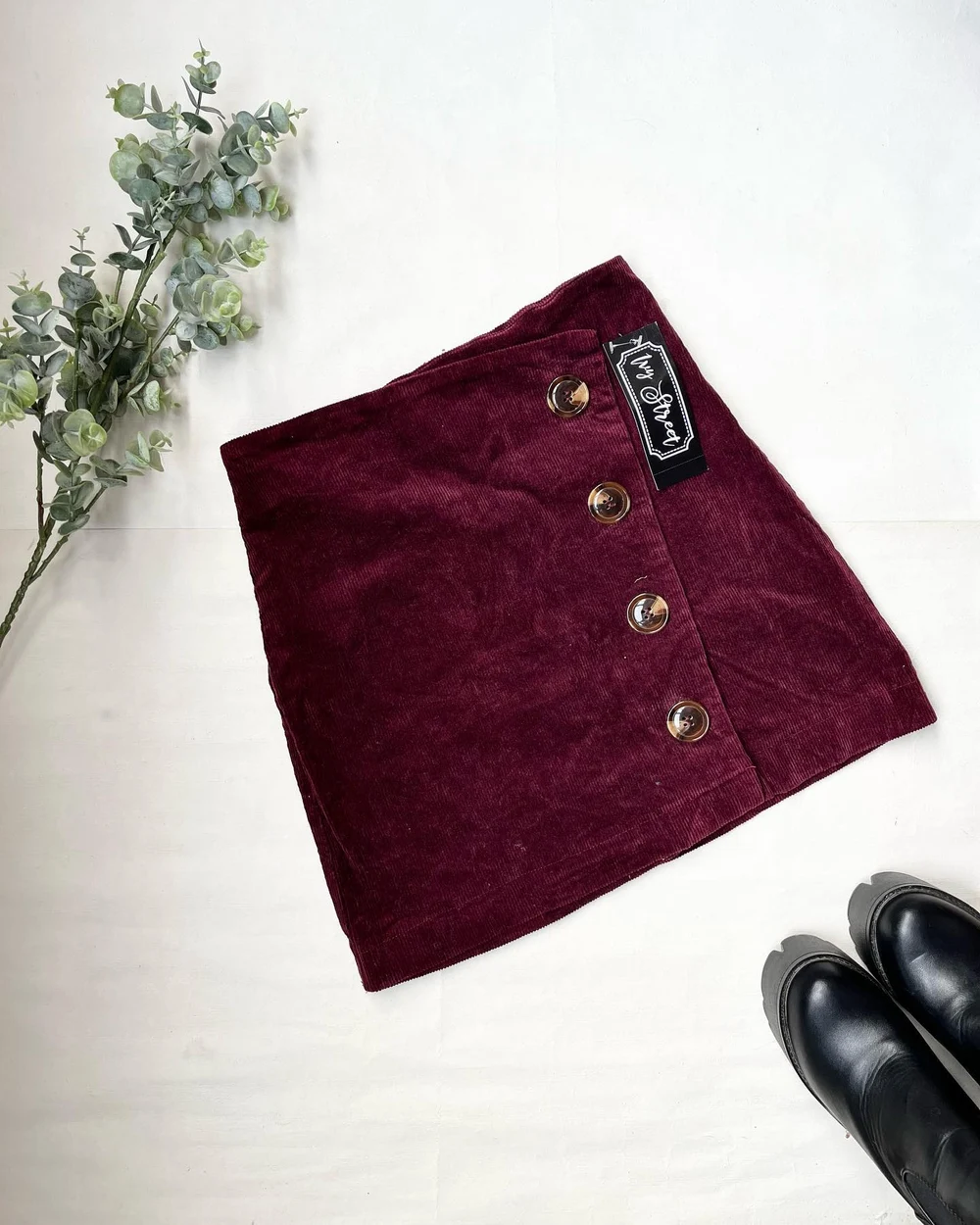 Wine skirt 🍷  thumbnail view 2