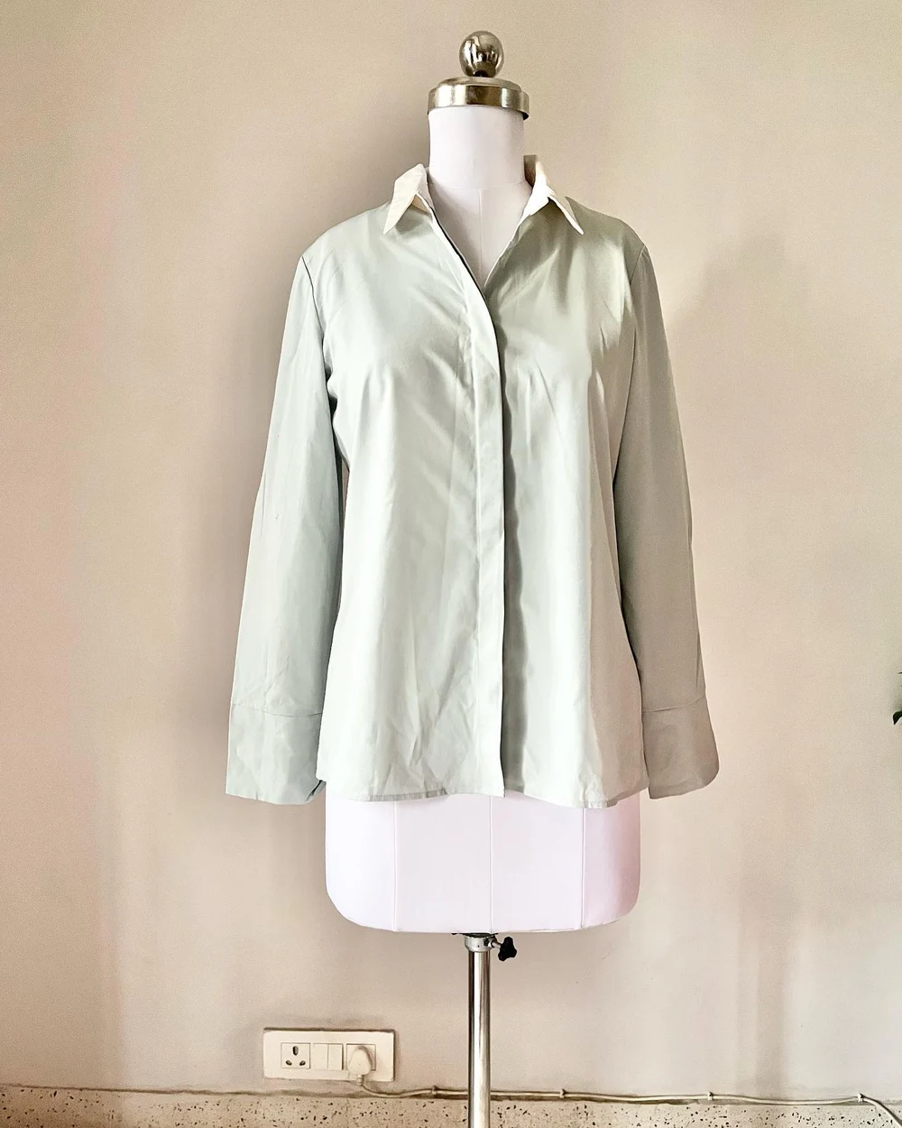 Plain mint green shirt 
