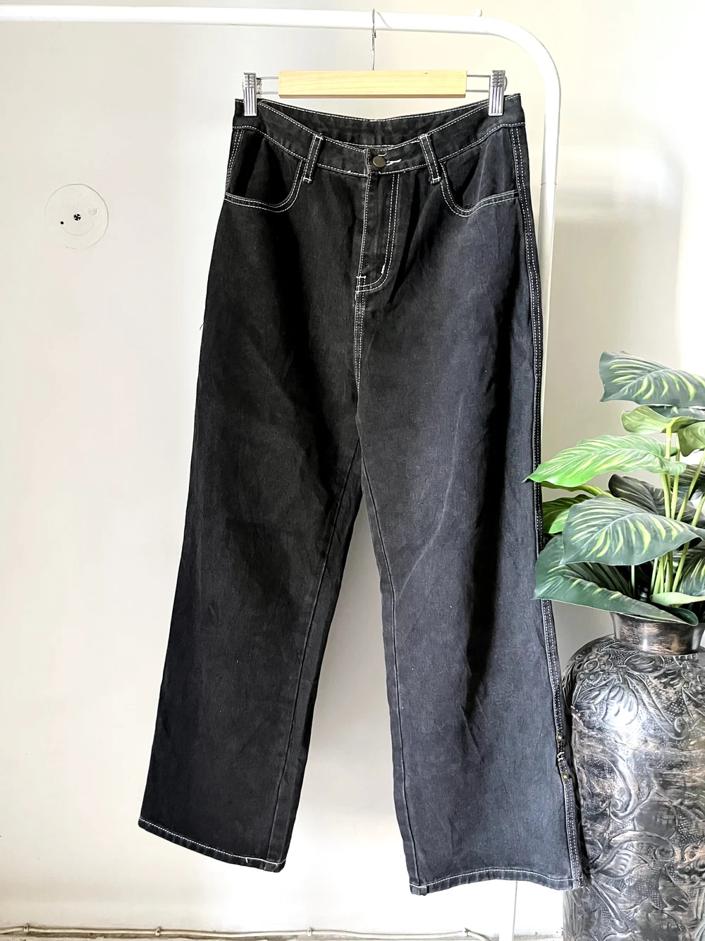 Black contrast highwaist denim 