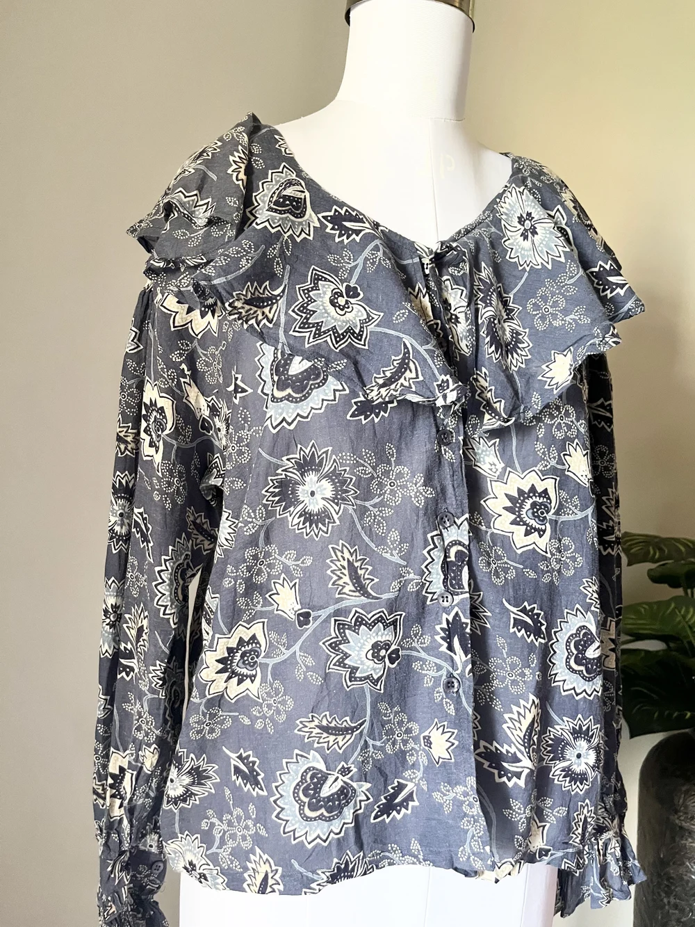 y2K Vintage print top thumbnail view 4