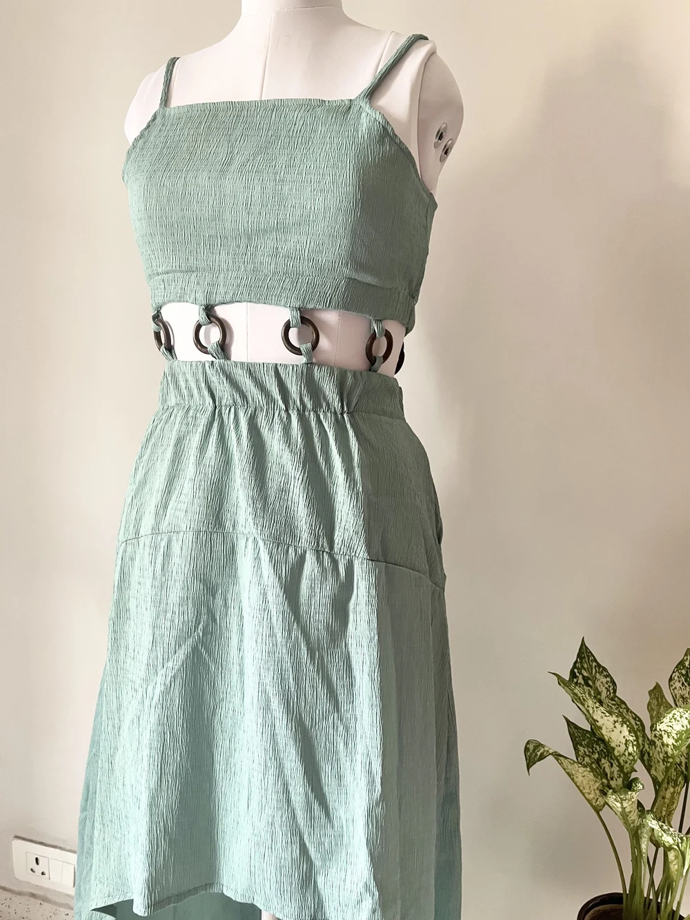 Beachy green solid dress thumbnail view 5