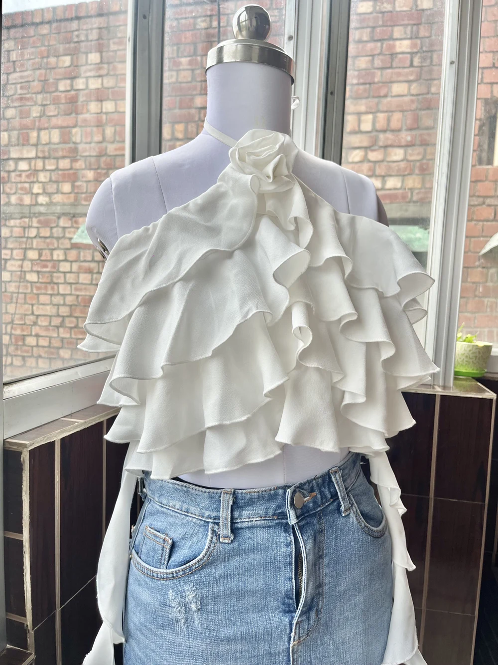 White ruffle top thumbnail view 5