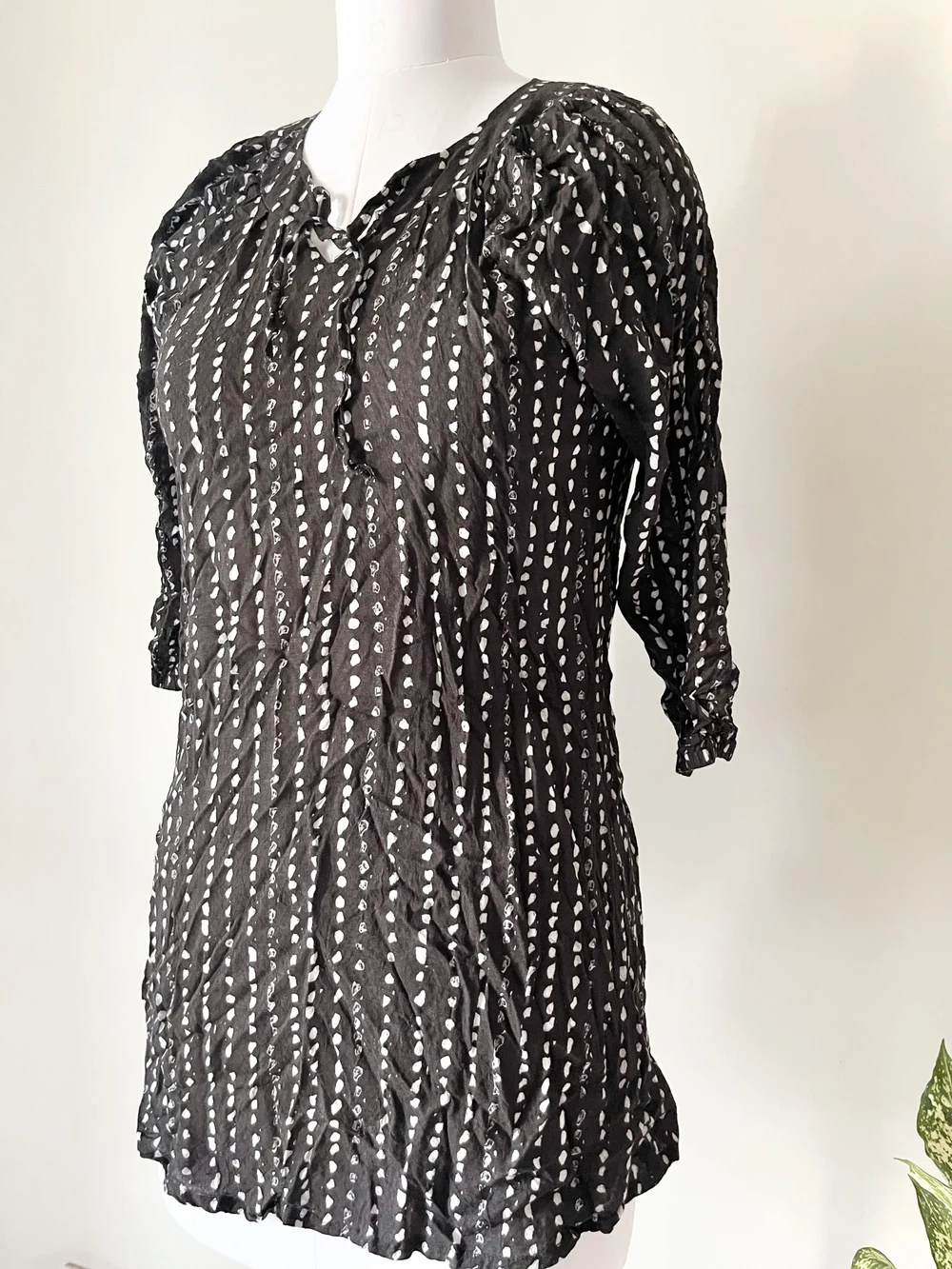 Black printed dress thumbnail view 4