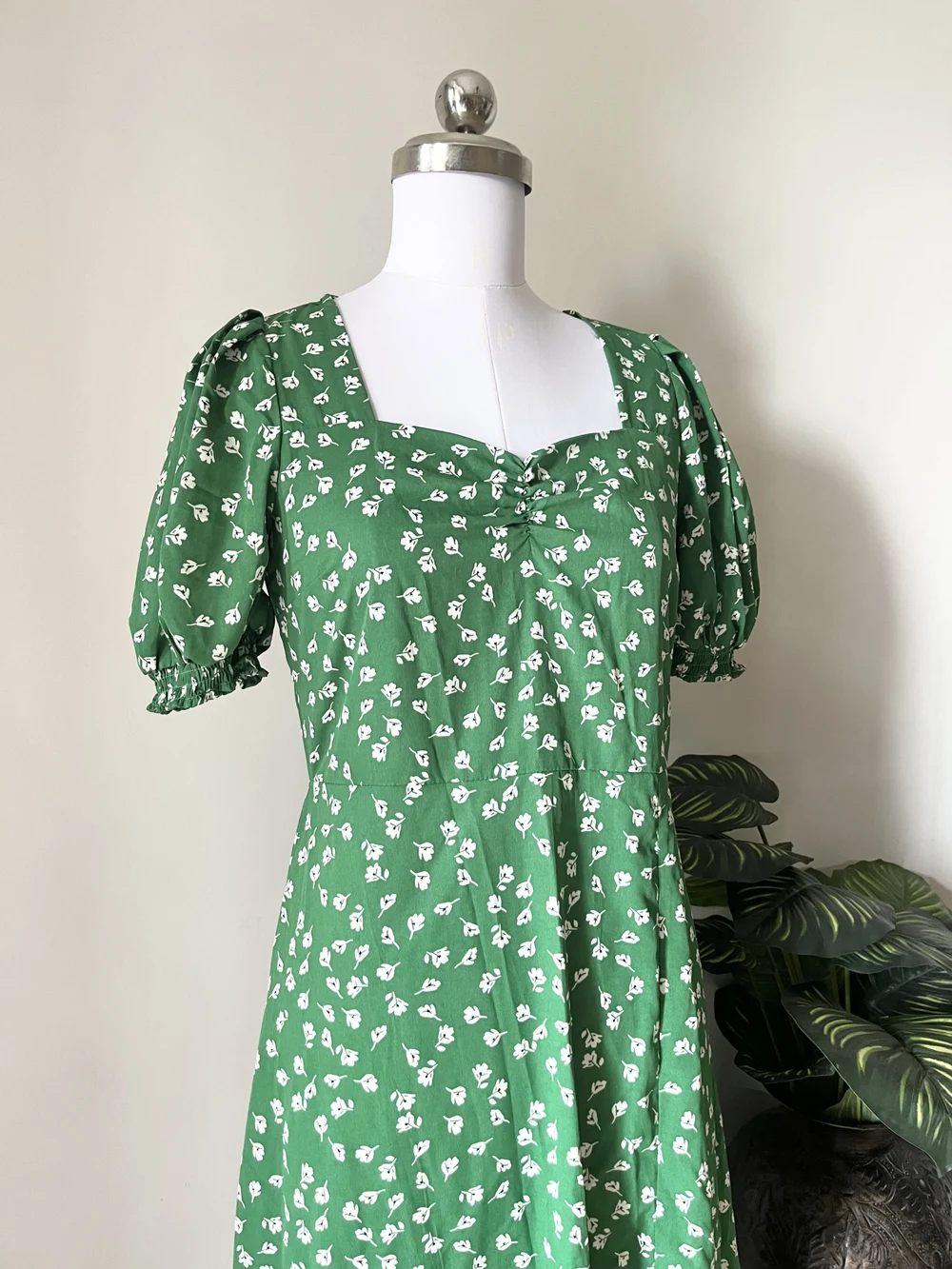 Floral green maxi dress  thumbnail view 2