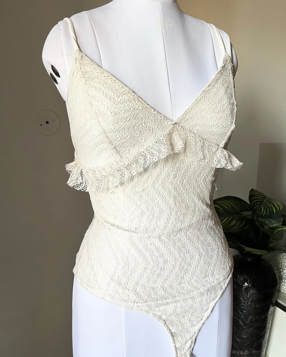 White lace bodysuit  thumbnail view 2