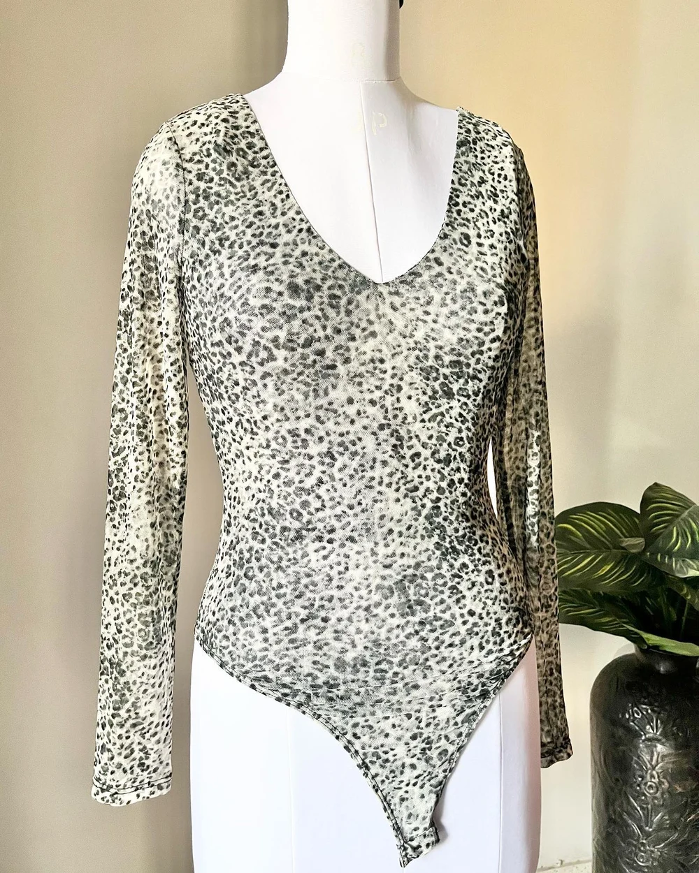 Animal print v-neck mesh bodysuit  thumbnail view 3