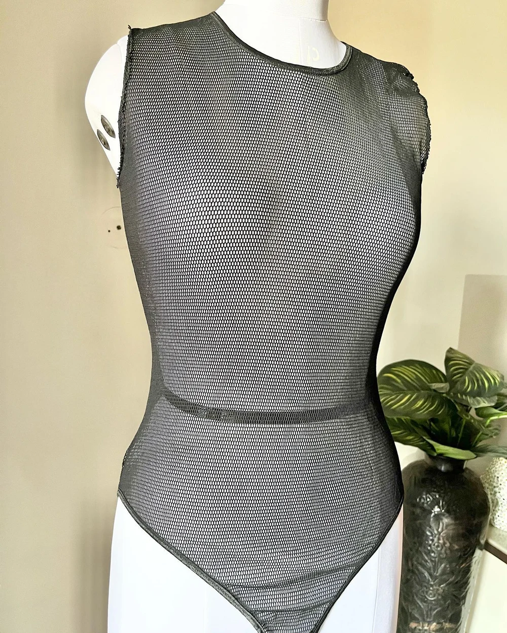 Net sheer bodysuit 🥵🥵 thumbnail view 3