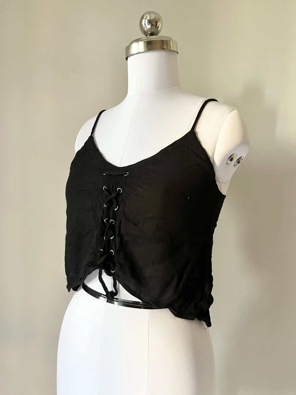 Dip hem black eyelet top thumbnail view 3