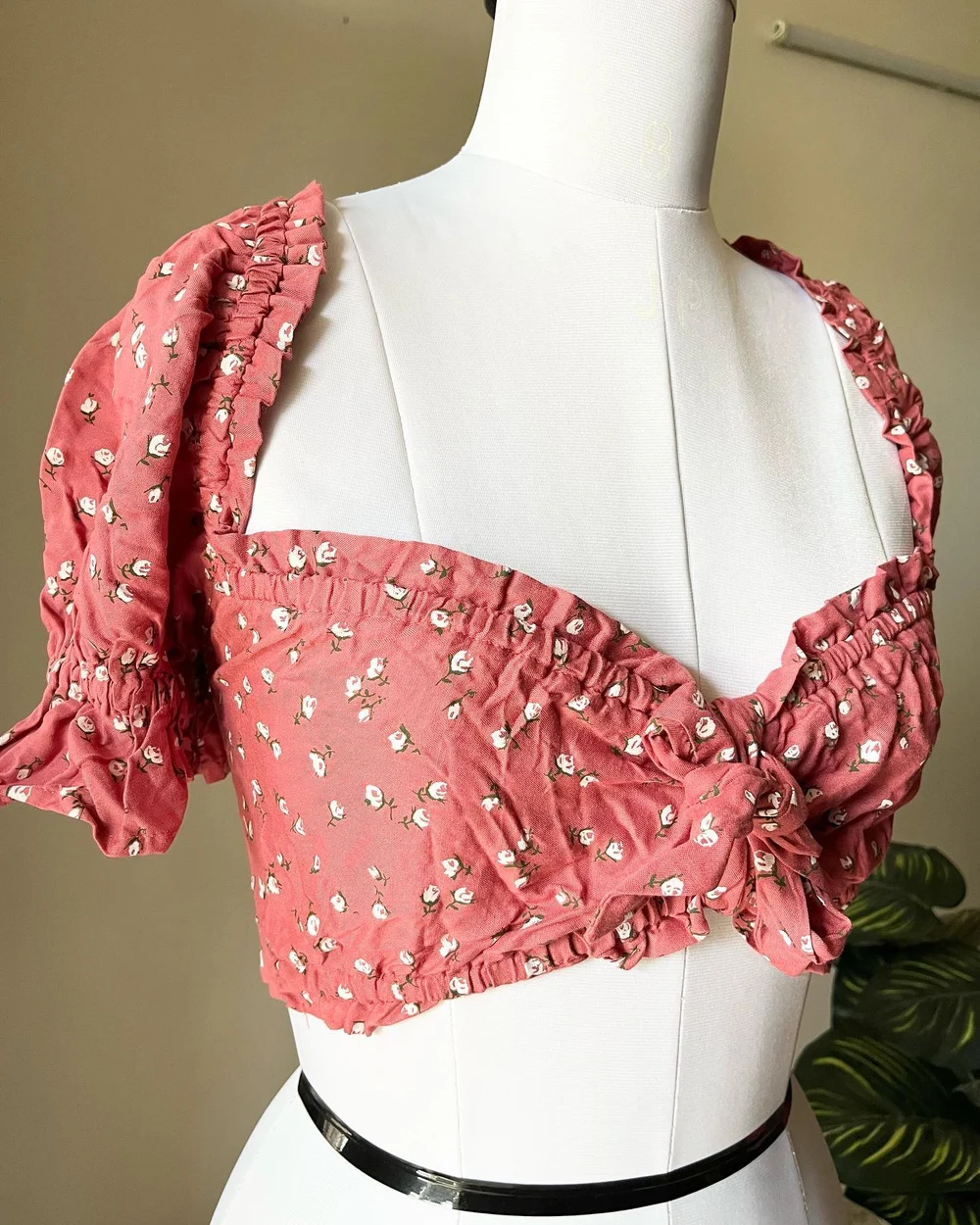 Pink floral Sweetheart top  thumbnail view 3