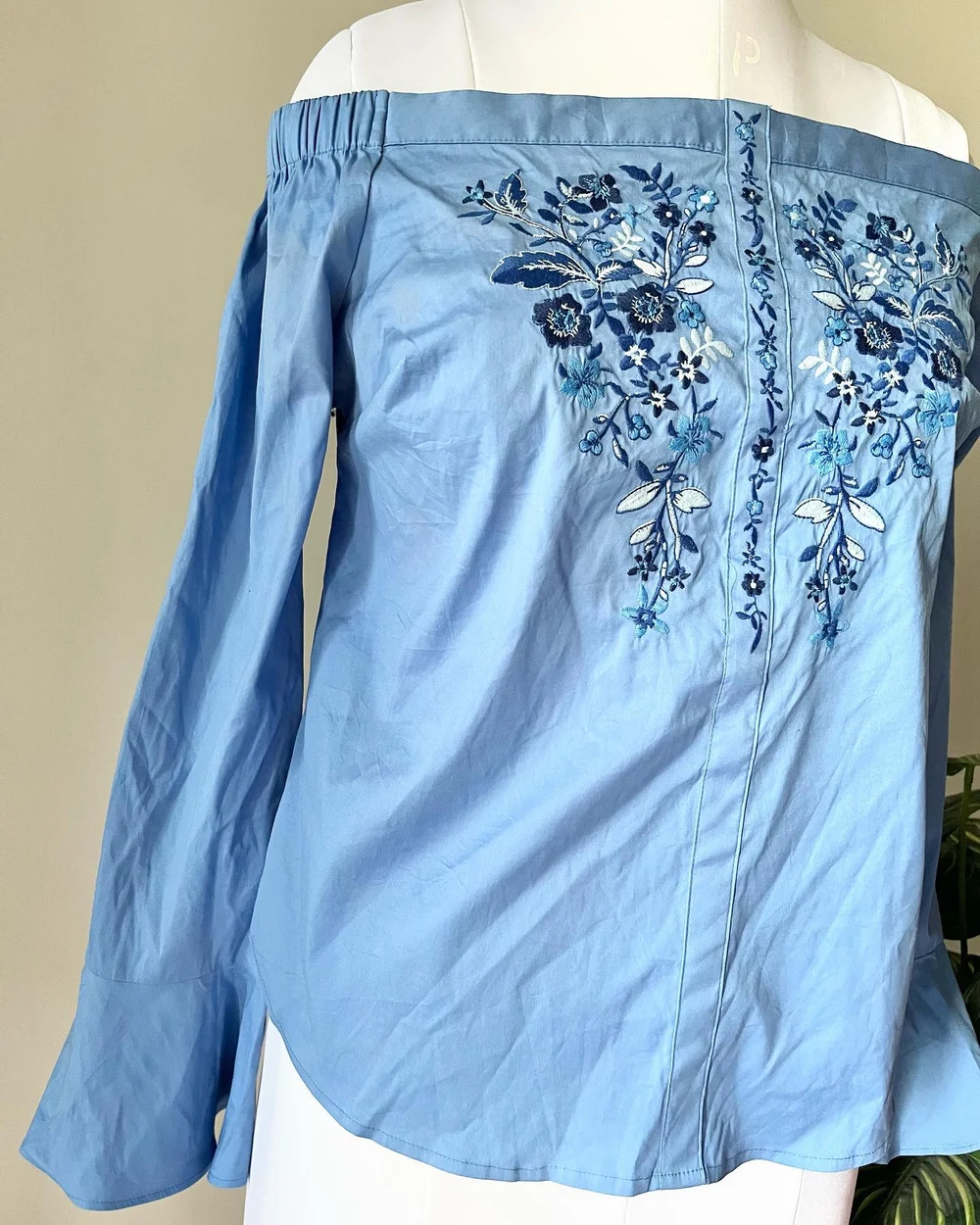 Off shoulder top  thumbnail view 6