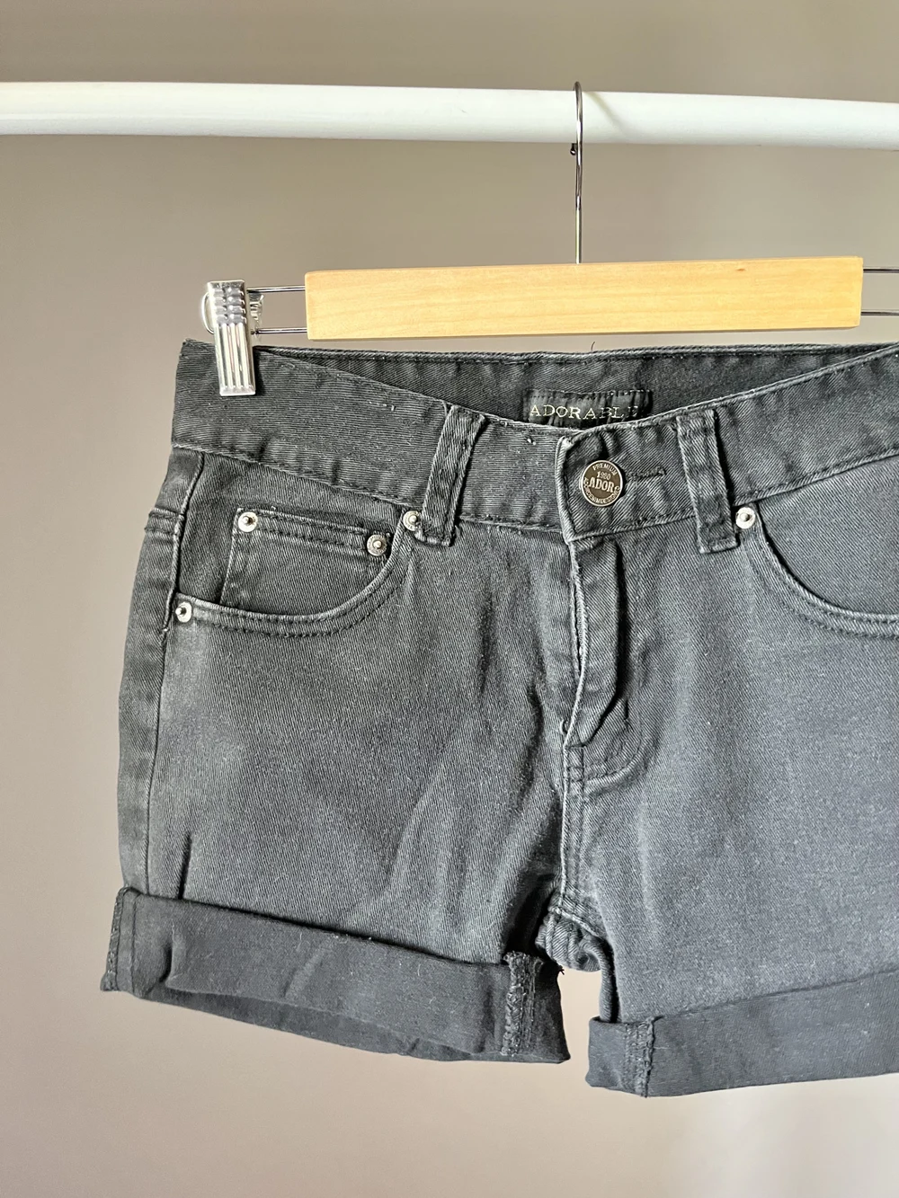 Black folded shorts  thumbnail view 2