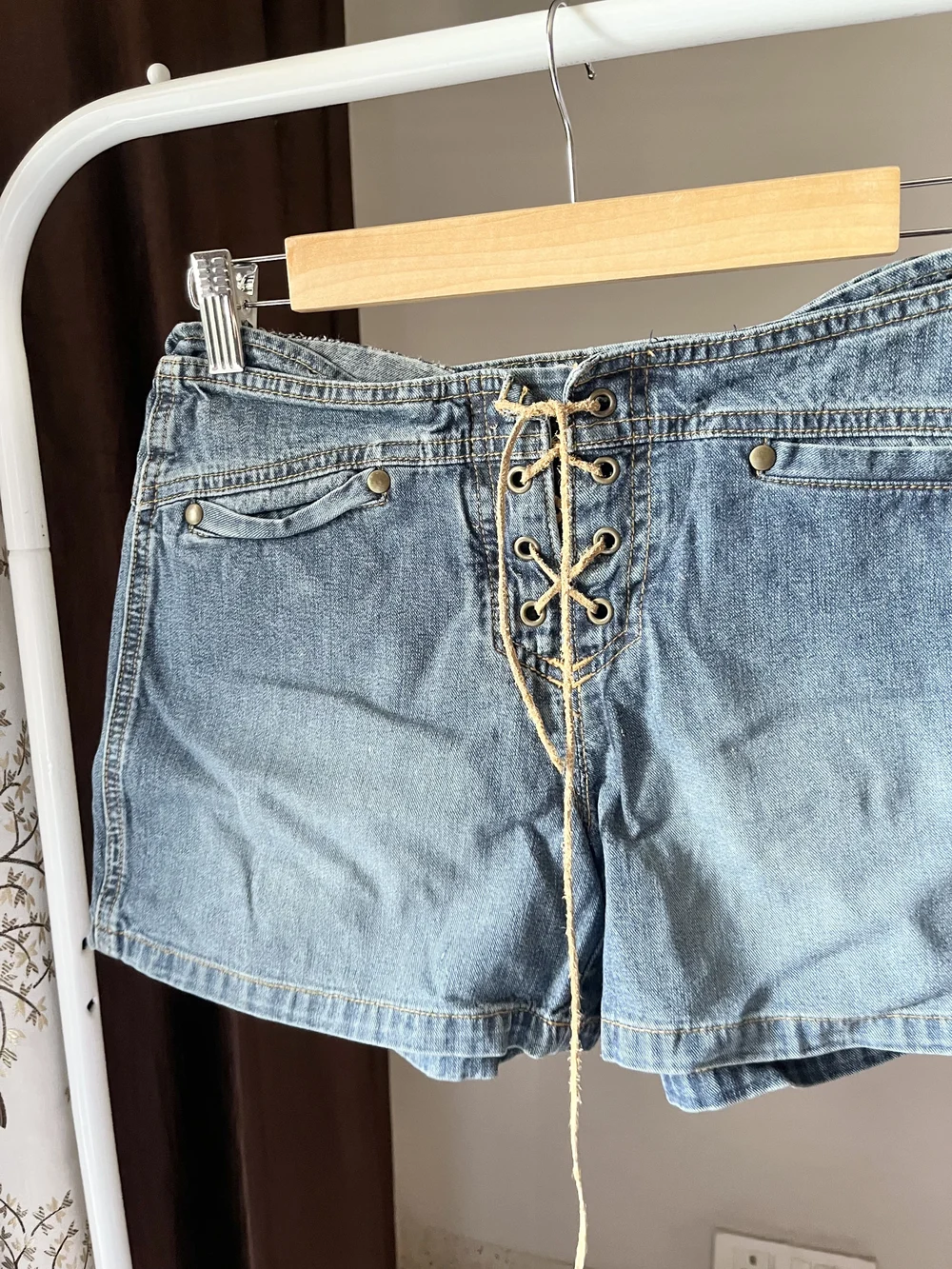 Tie-up blue shorts thumbnail view 2
