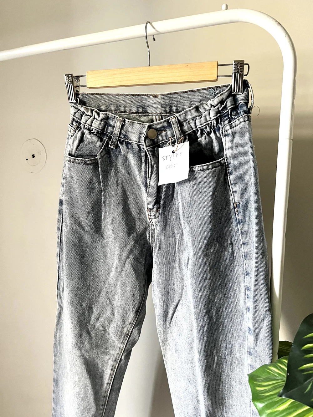 Dark shade highwaist denim  thumbnail view 3