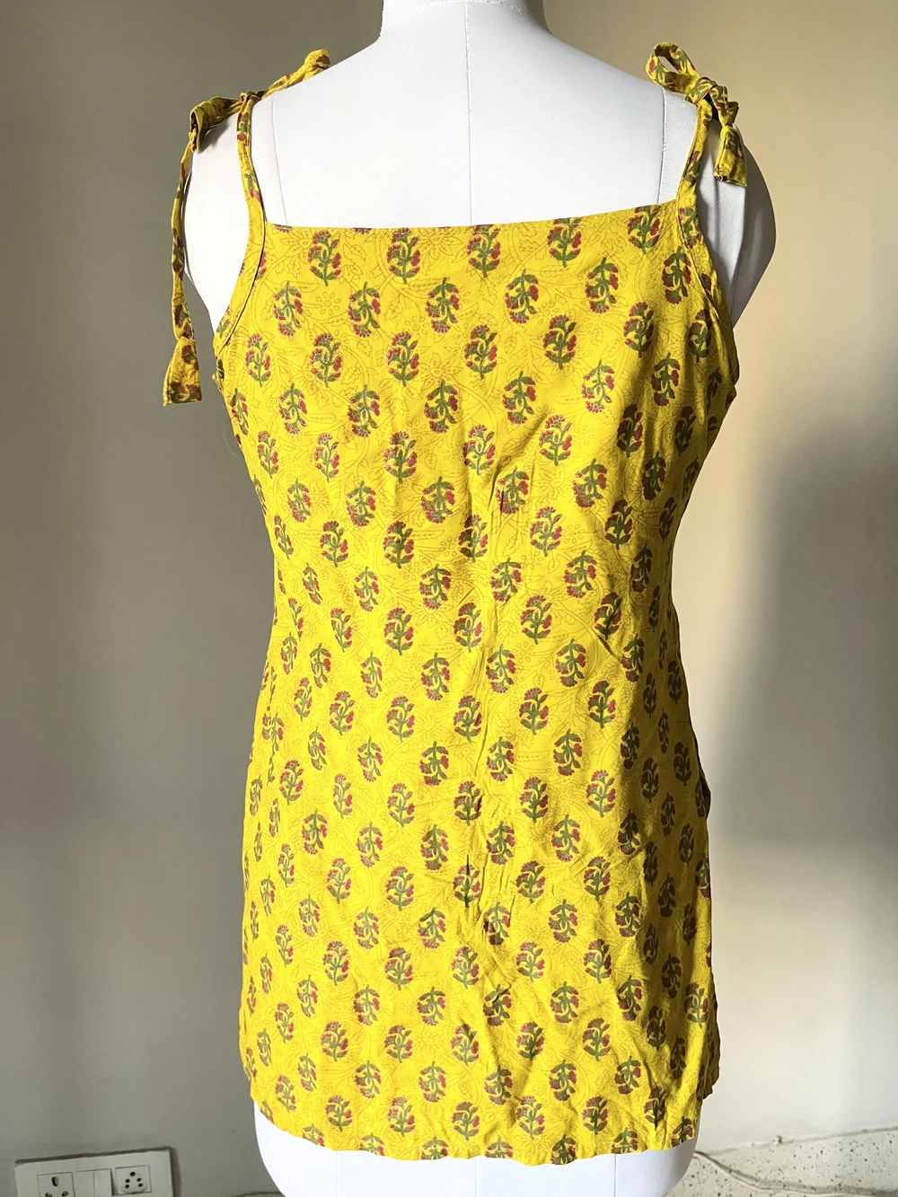 Mustard kurti thumbnail view 4