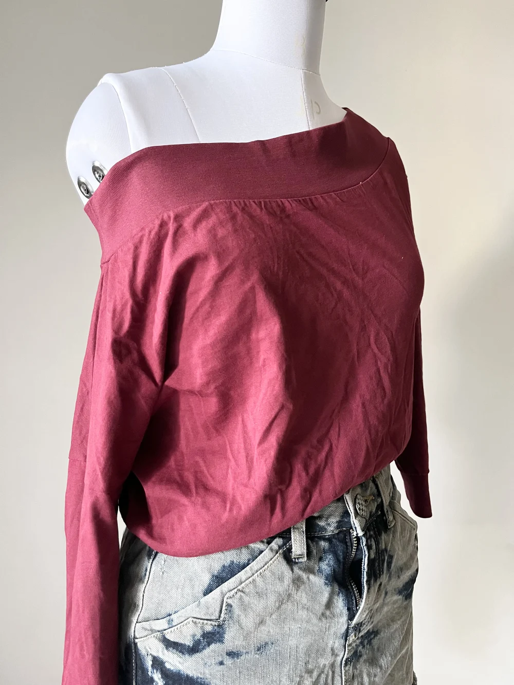One-shoulder top  thumbnail view 2