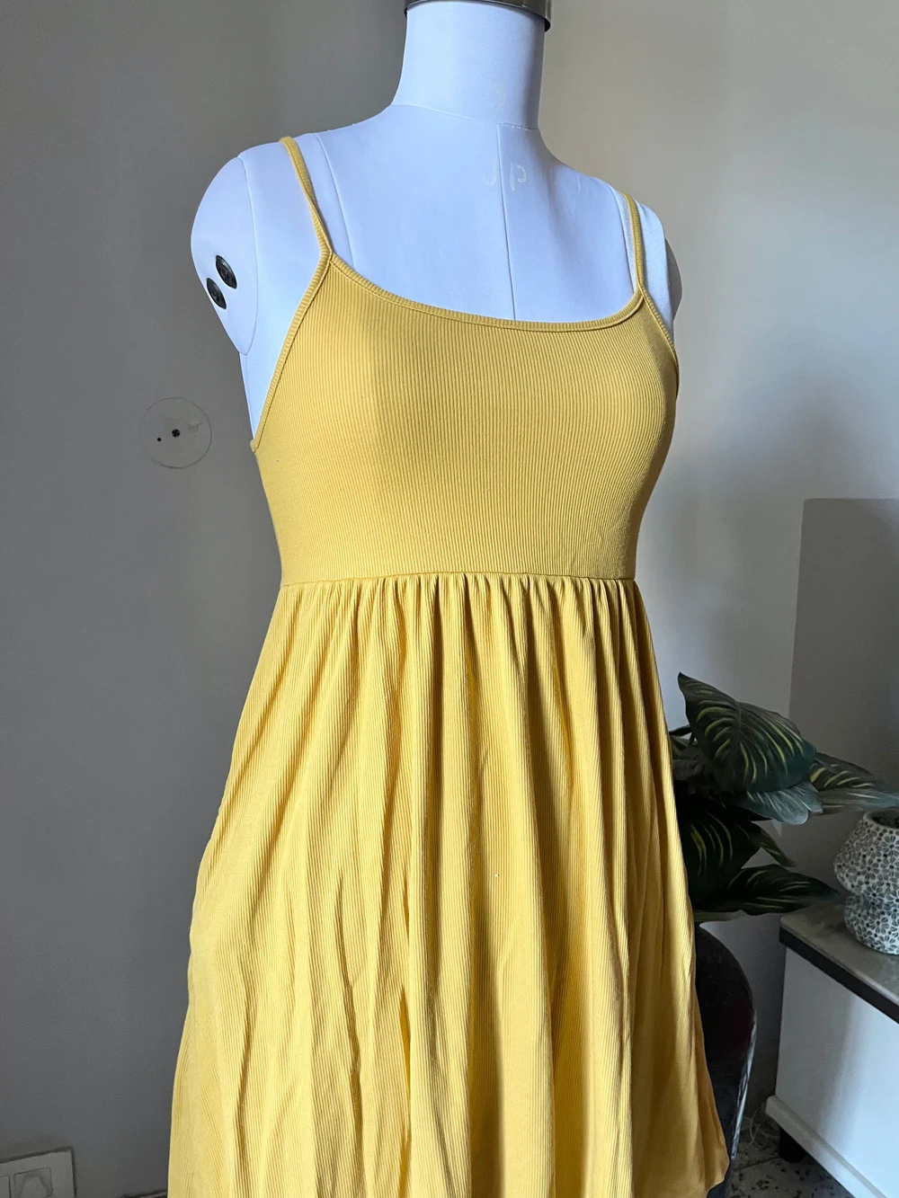 Yellow Dress thumbnail view 4