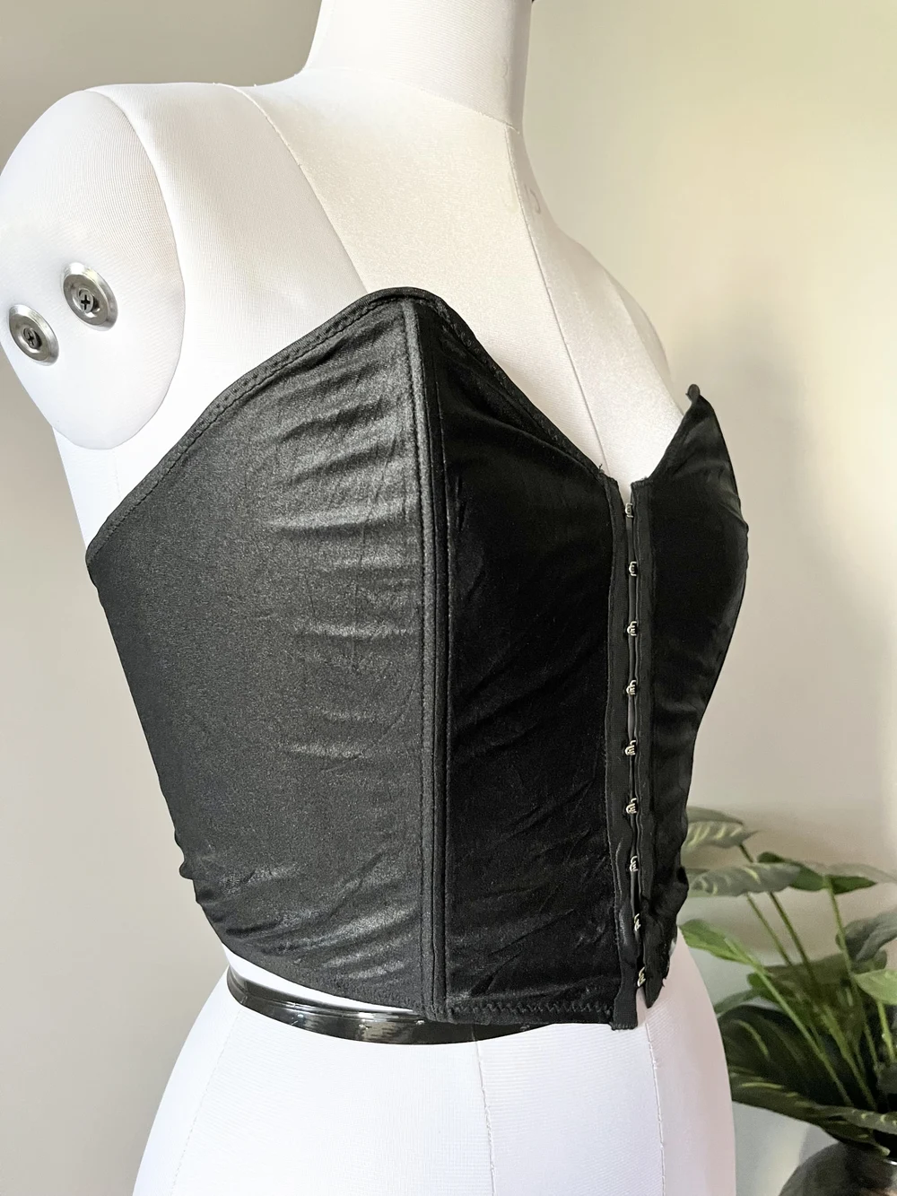 Black corset top thumbnail view 4