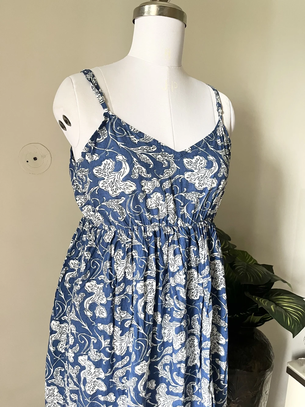 Paisley print strap dress thumbnail view 4