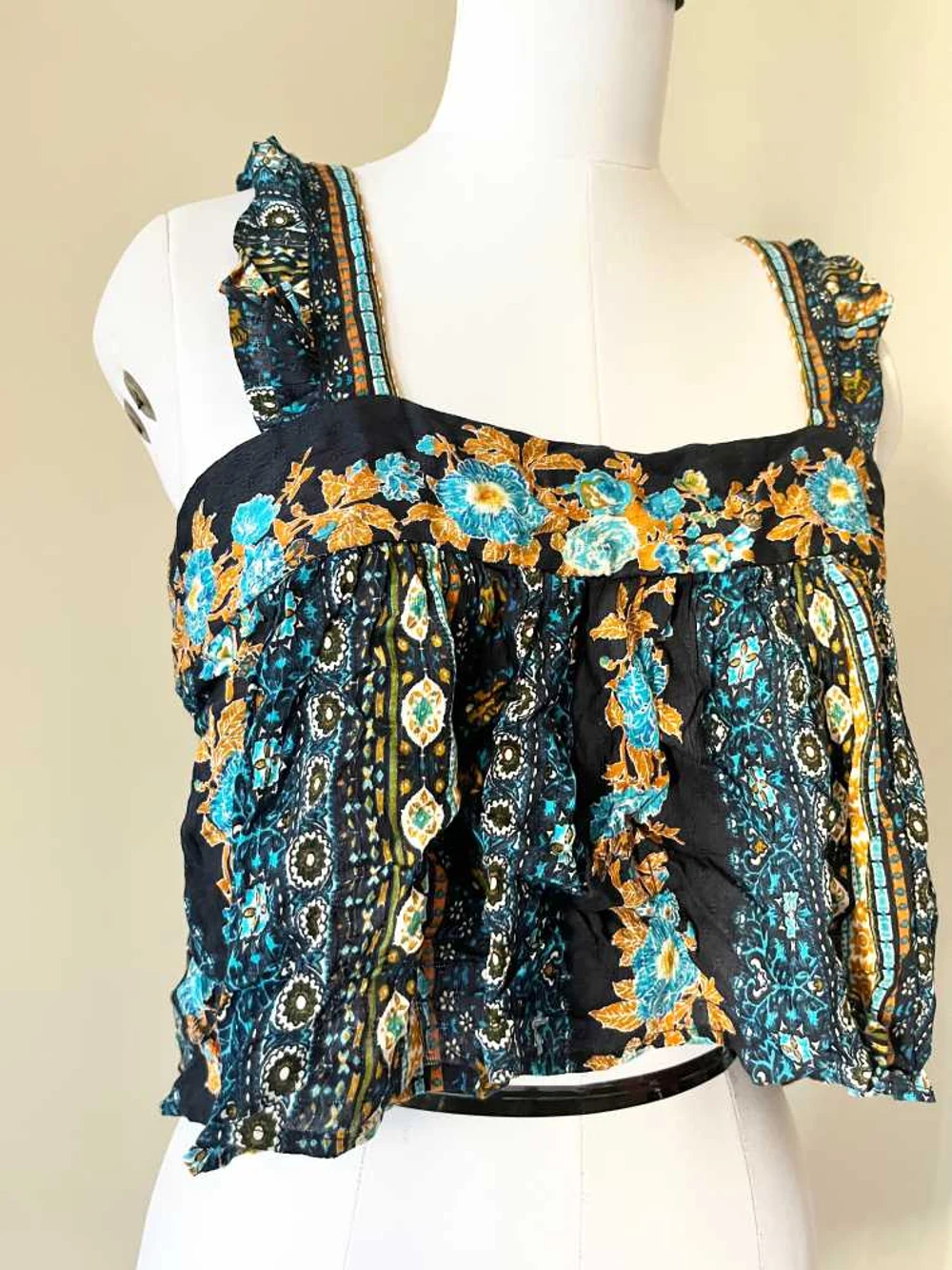 Paisley crop top thumbnail view 5