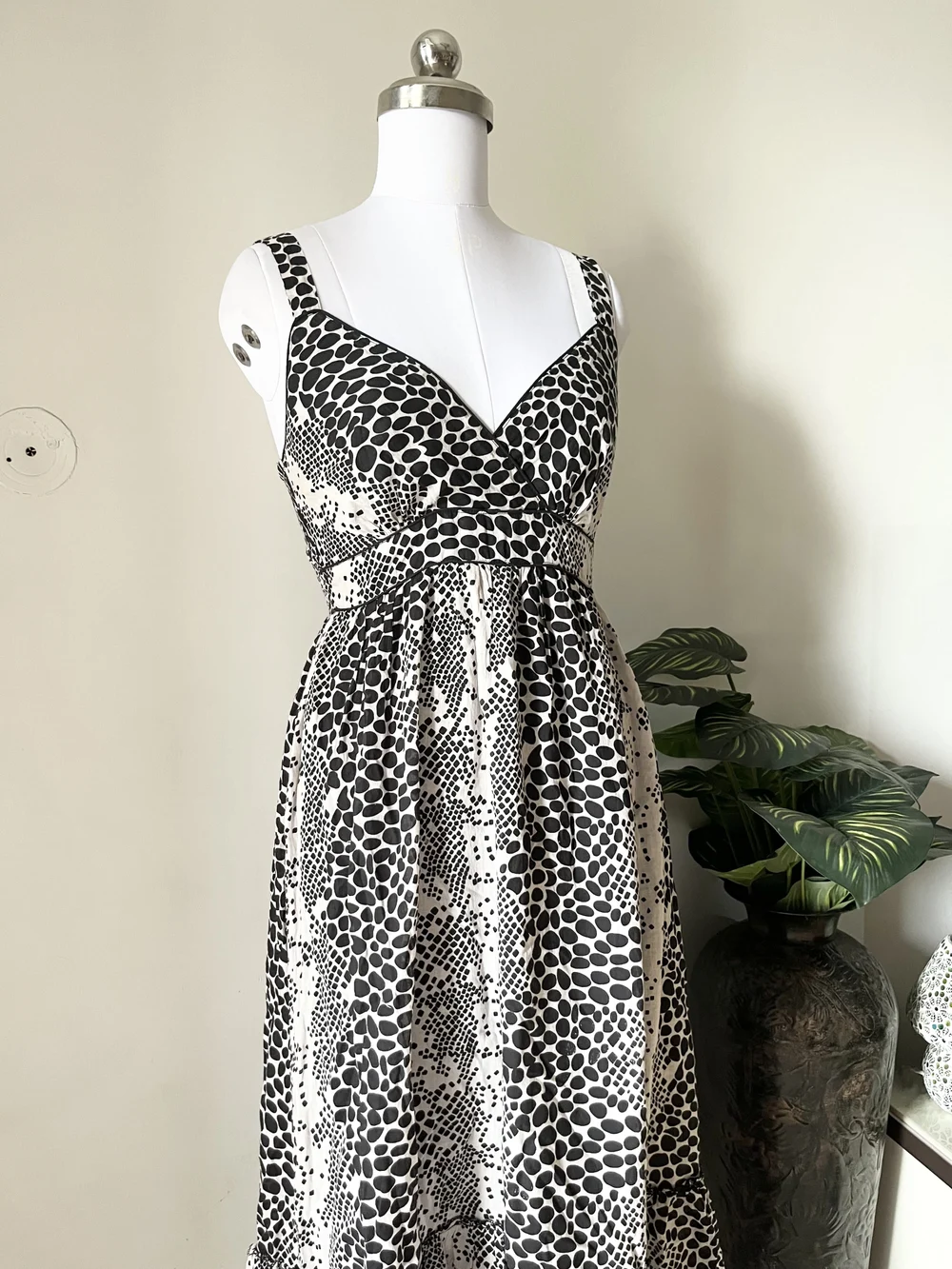 Black maxi dress  thumbnail view 2