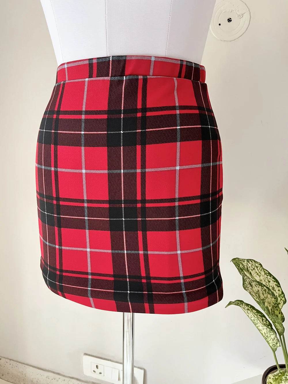 Tartan red midi skirt  thumbnail view 2