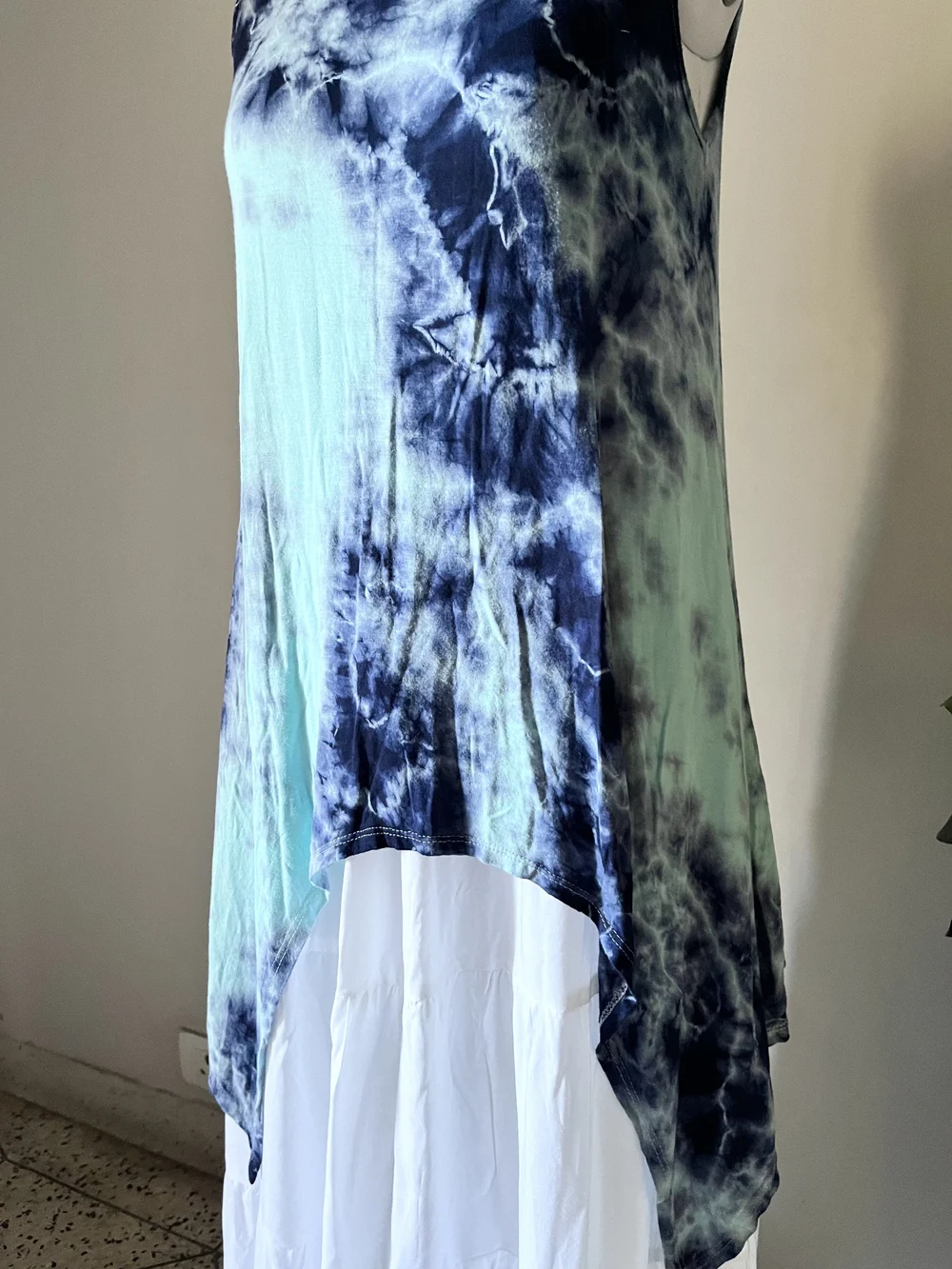 Tie-dye hi-low top thumbnail view 4