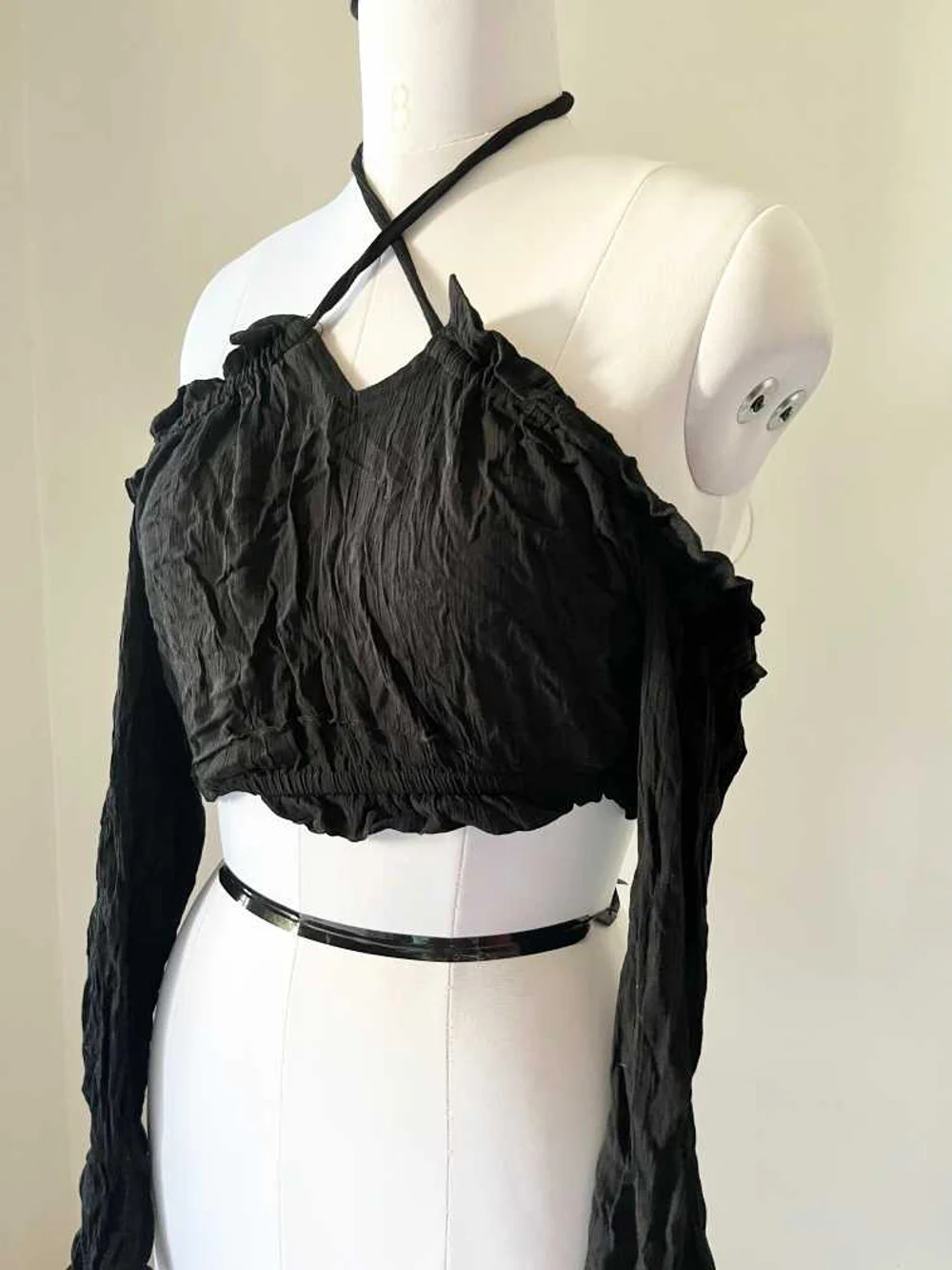 Black off shoulder top  thumbnail view 3