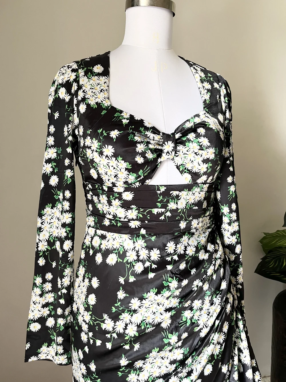 Floral Drawstring padded dress  thumbnail view 6