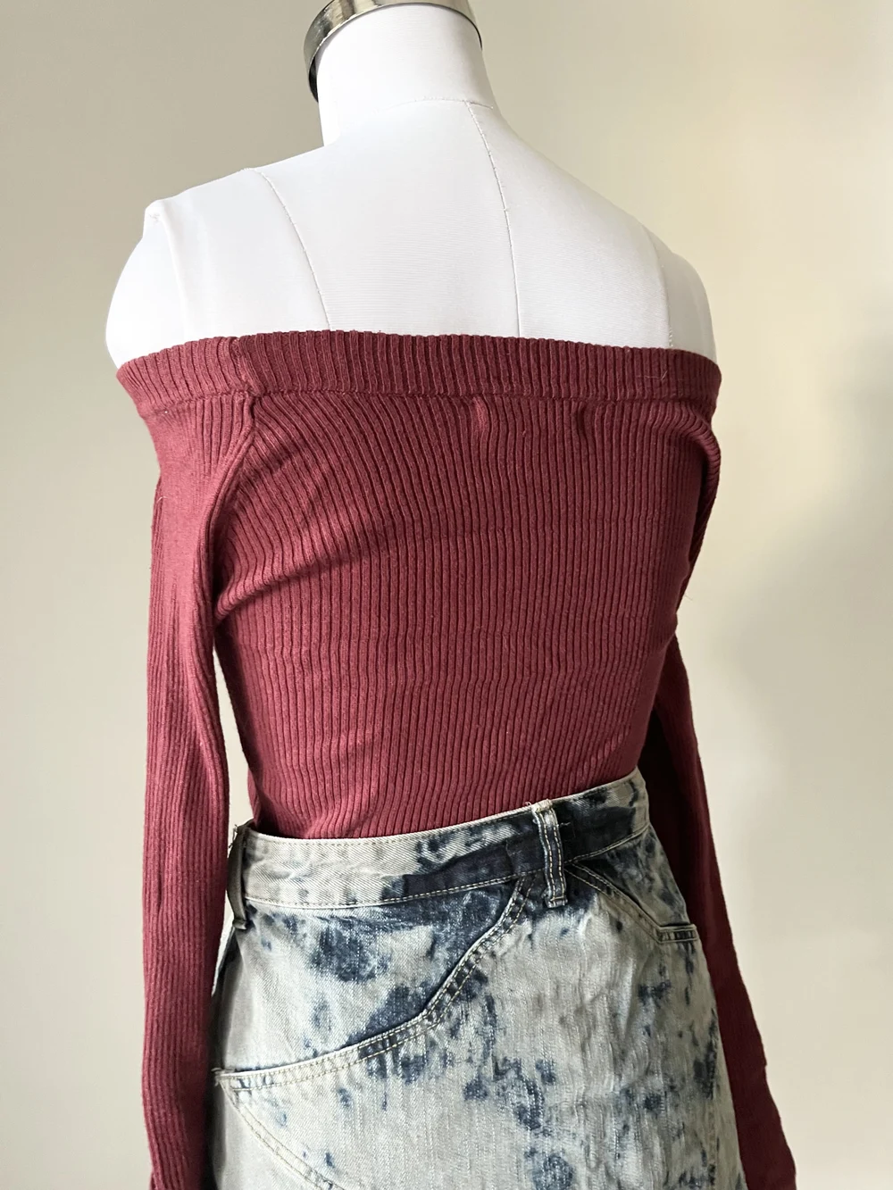Wine off-shoulder top  thumbnail view 3