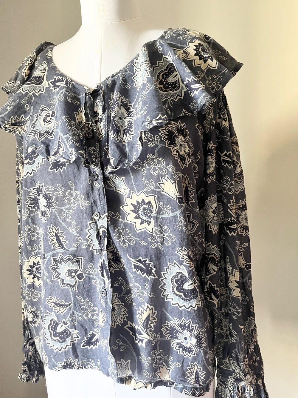 y2K Vintage print top thumbnail view 5