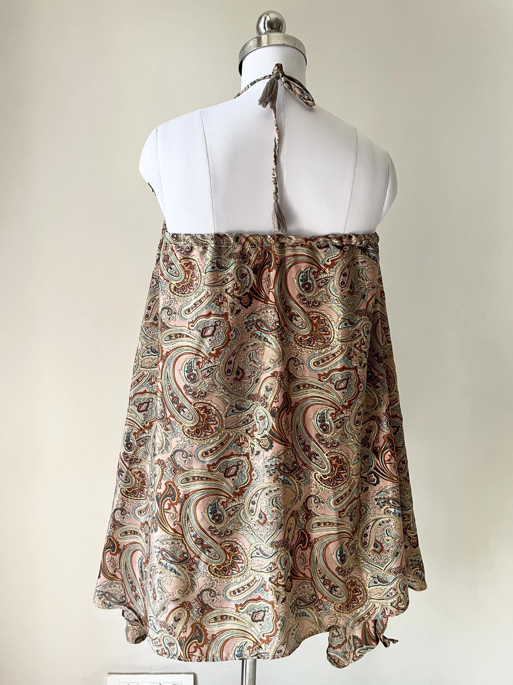 Pailey print halter neck kurti  thumbnail view 2