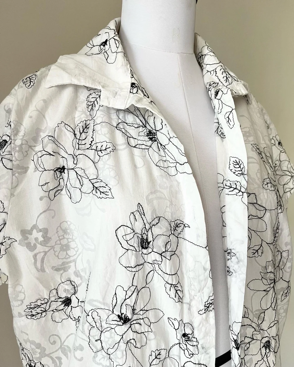 White Embroidery shirt  thumbnail view 3