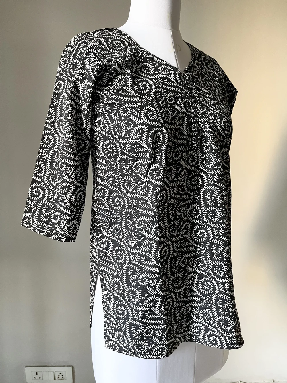 Paisley print handmade kurti thumbnail view 4