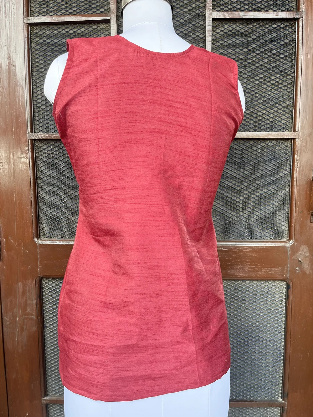 Wine sleeveless kurti thumbnail view 2