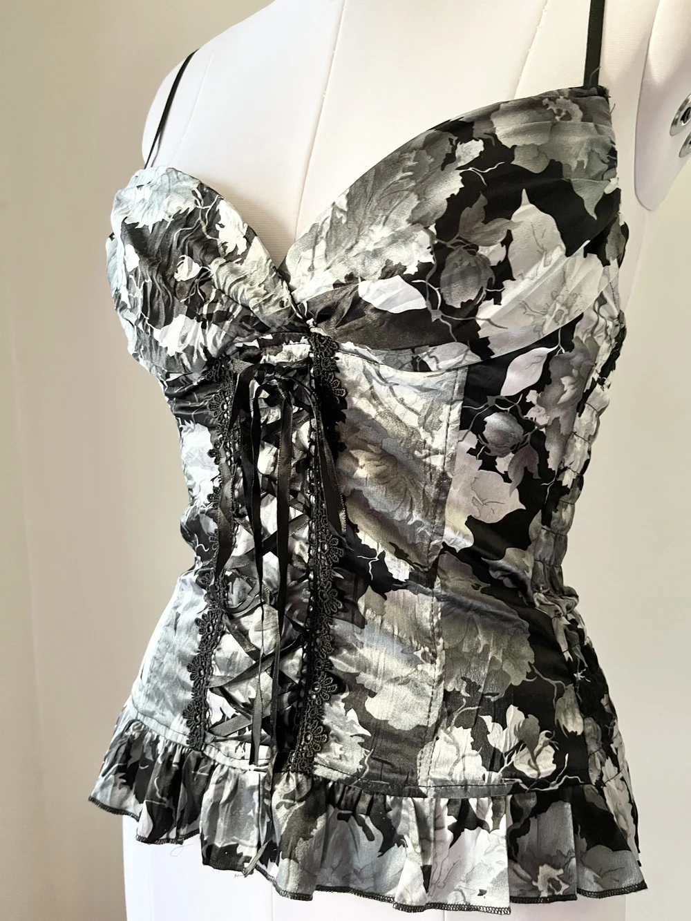 Black floral padded corset top thumbnail view 6