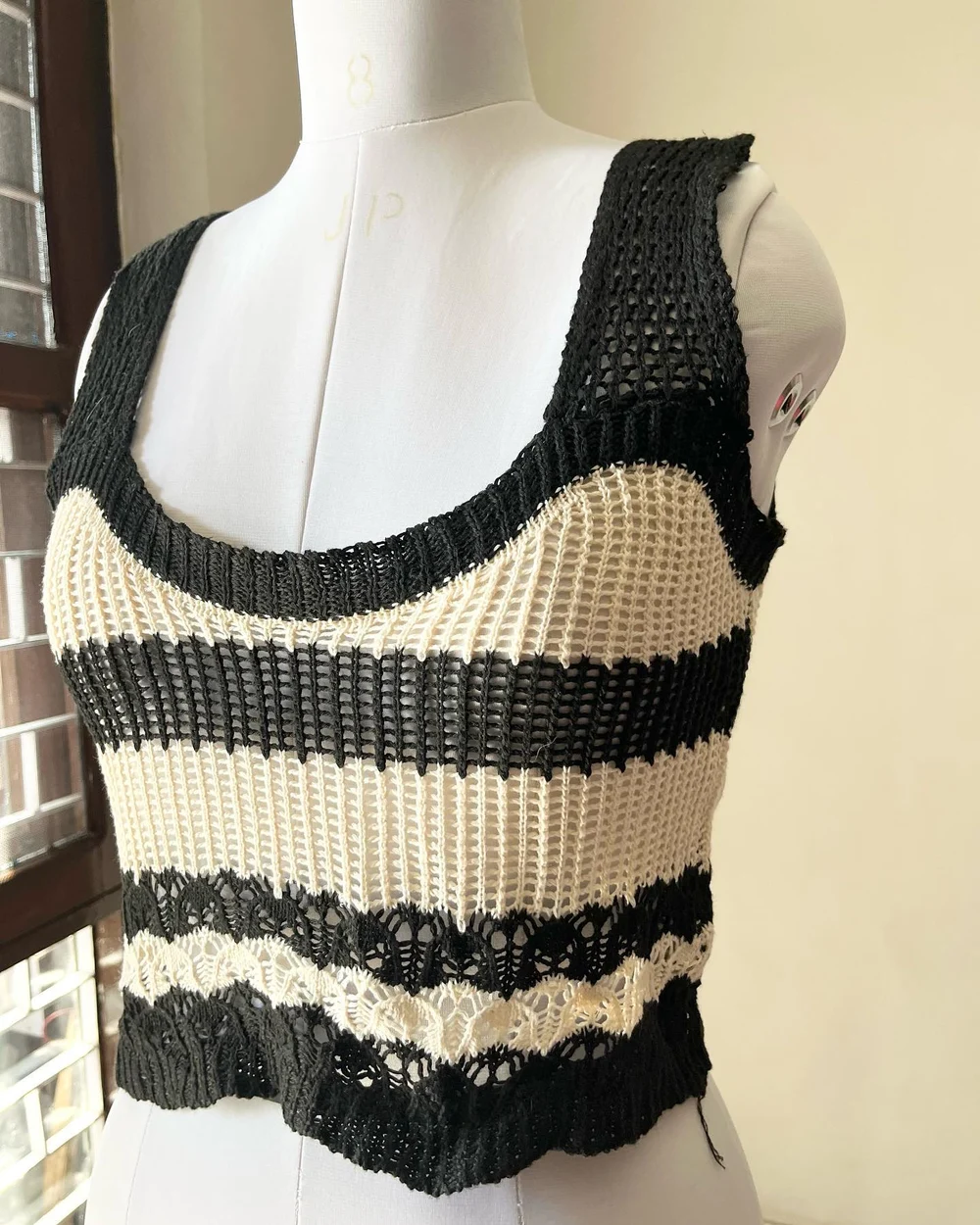 Black/beige crochet top  thumbnail view 3
