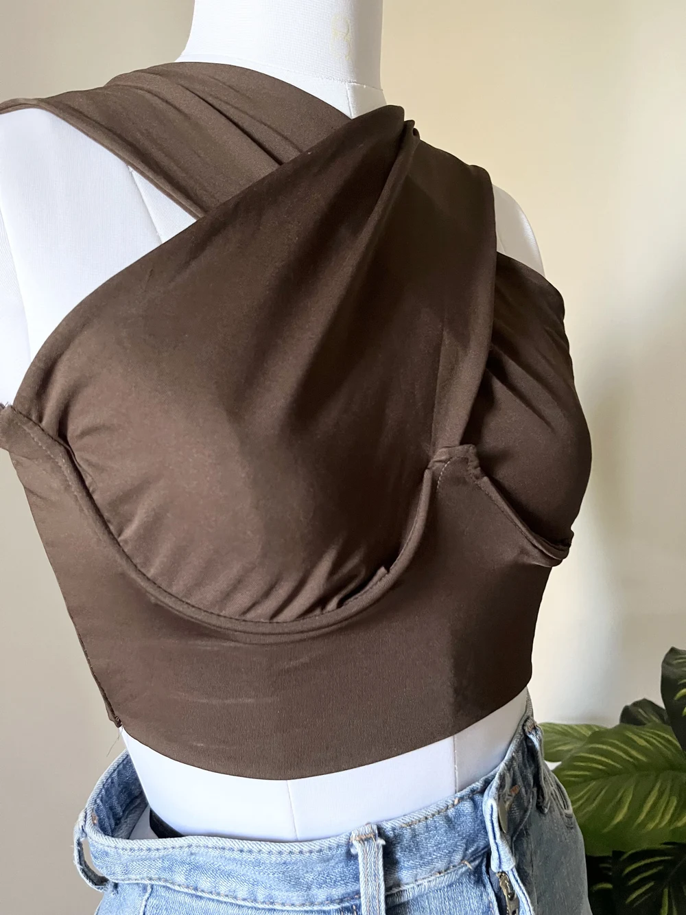 Brown criss-cross top  thumbnail view 4