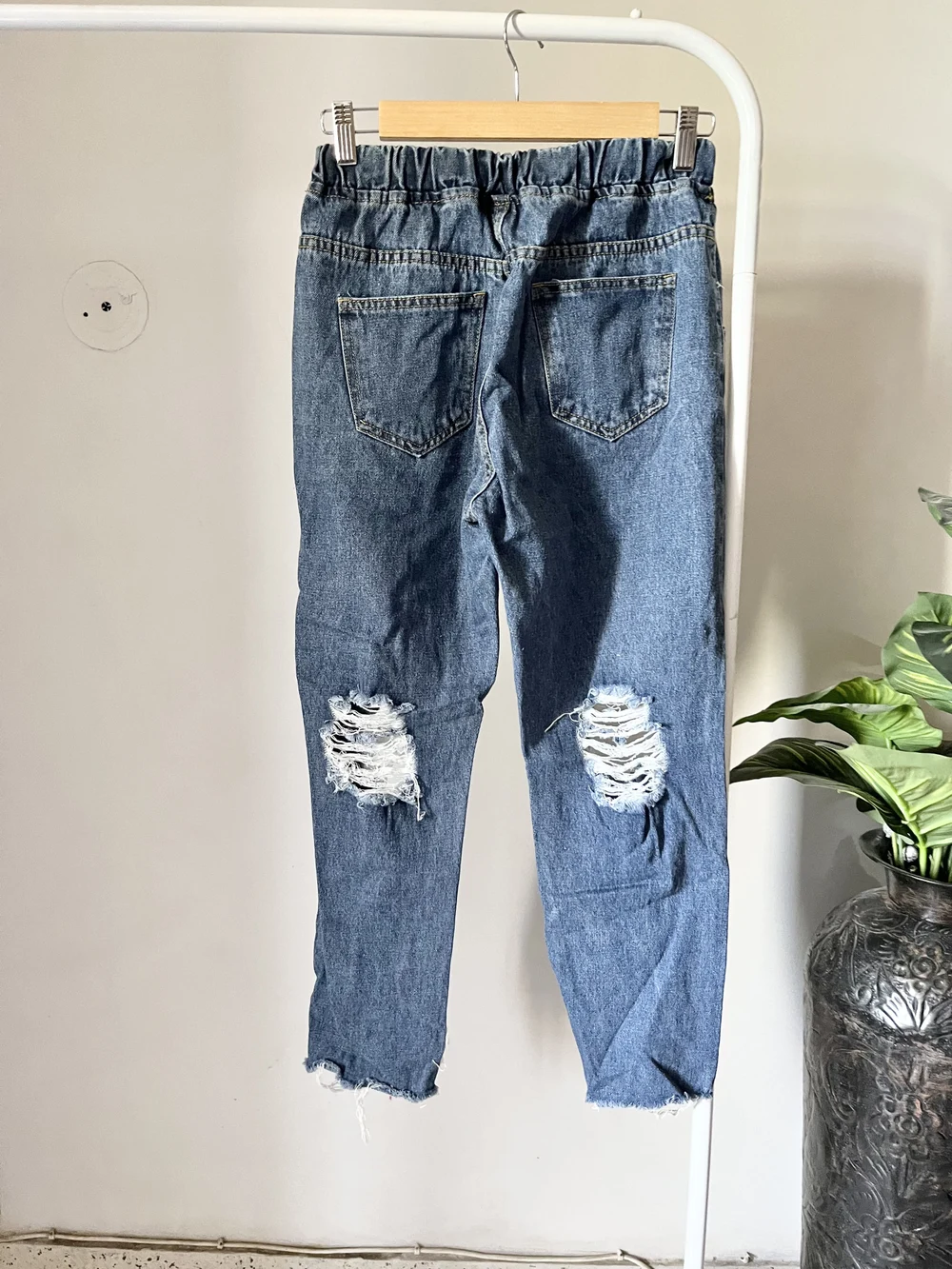 Blue ripped Straight fit Jeans thumbnail view 3
