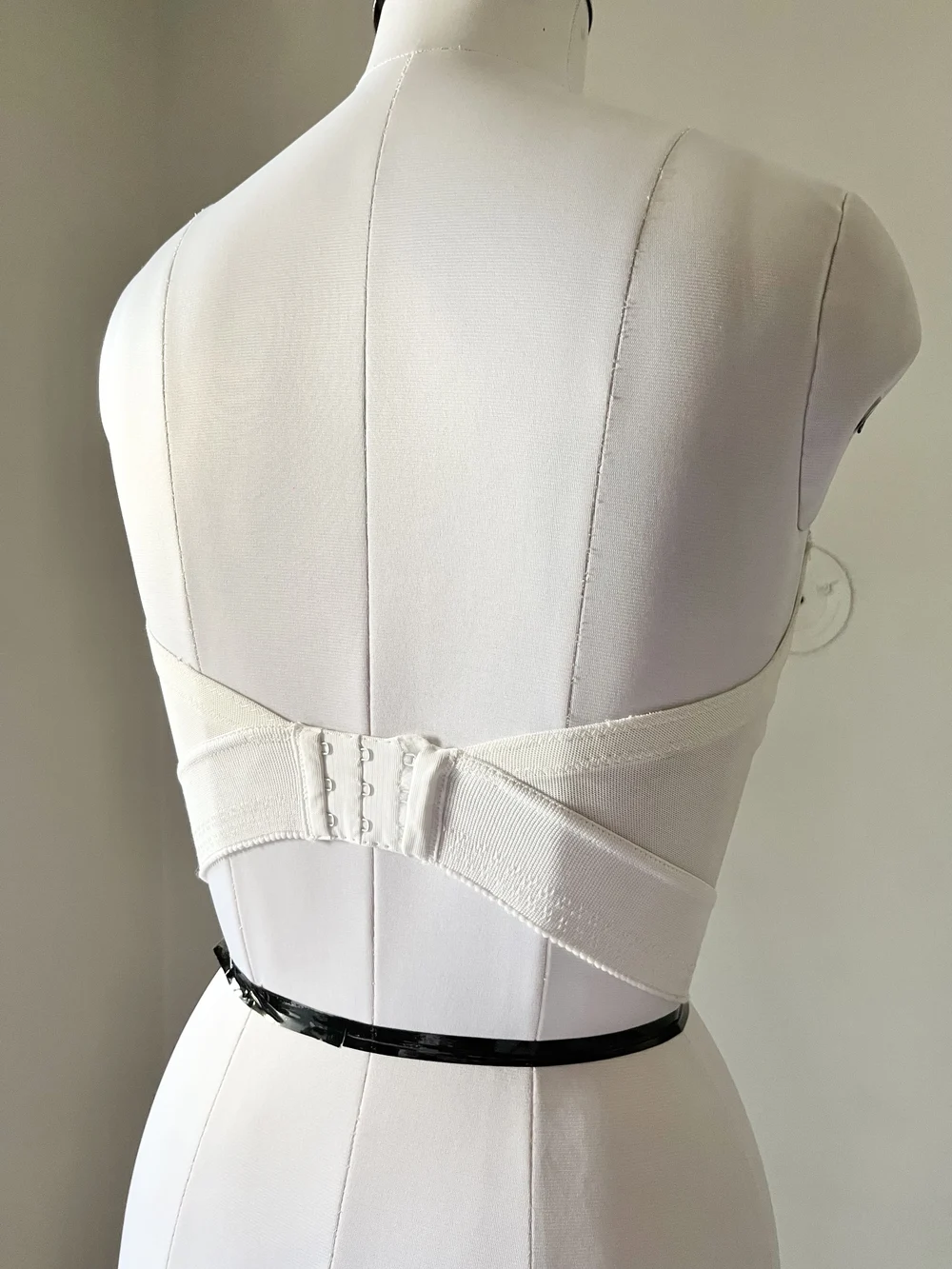 White tube padded corset top thumbnail view 3