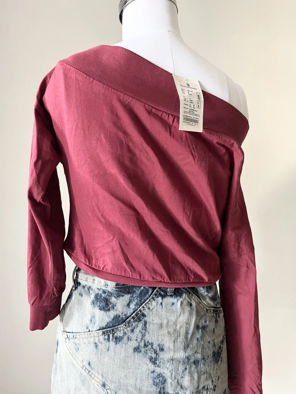 One-shoulder top  thumbnail view 3