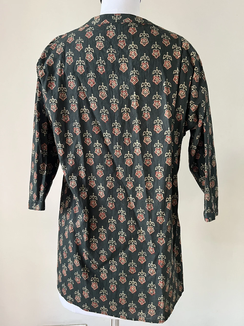 Green print kurti thumbnail view 2