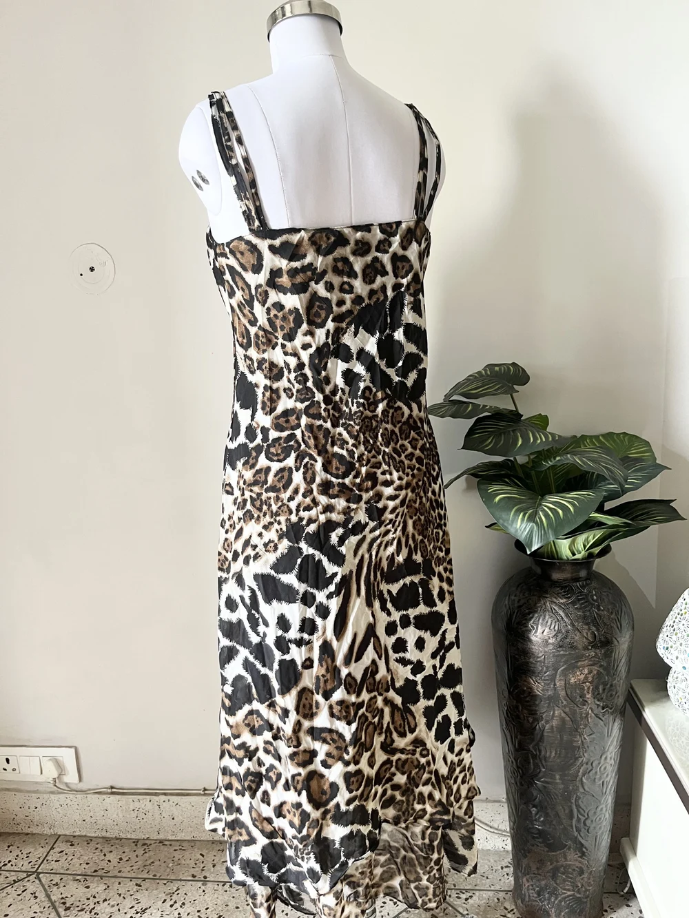 Animal print maxi dress thumbnail view 4