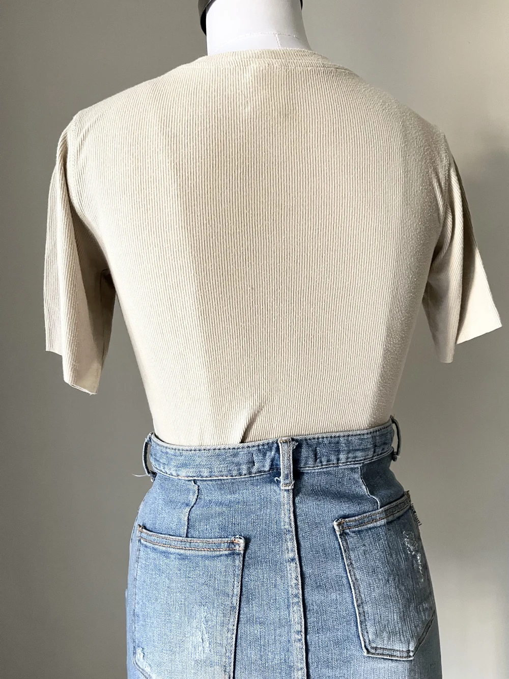 Light beige rib top  thumbnail view 2