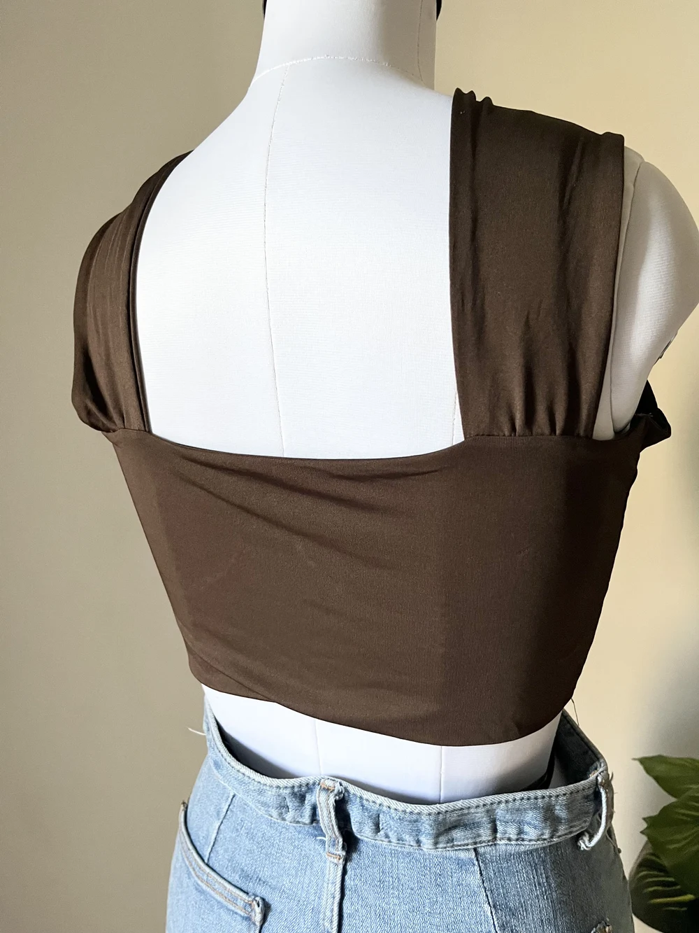Brown criss-cross top  thumbnail view 2