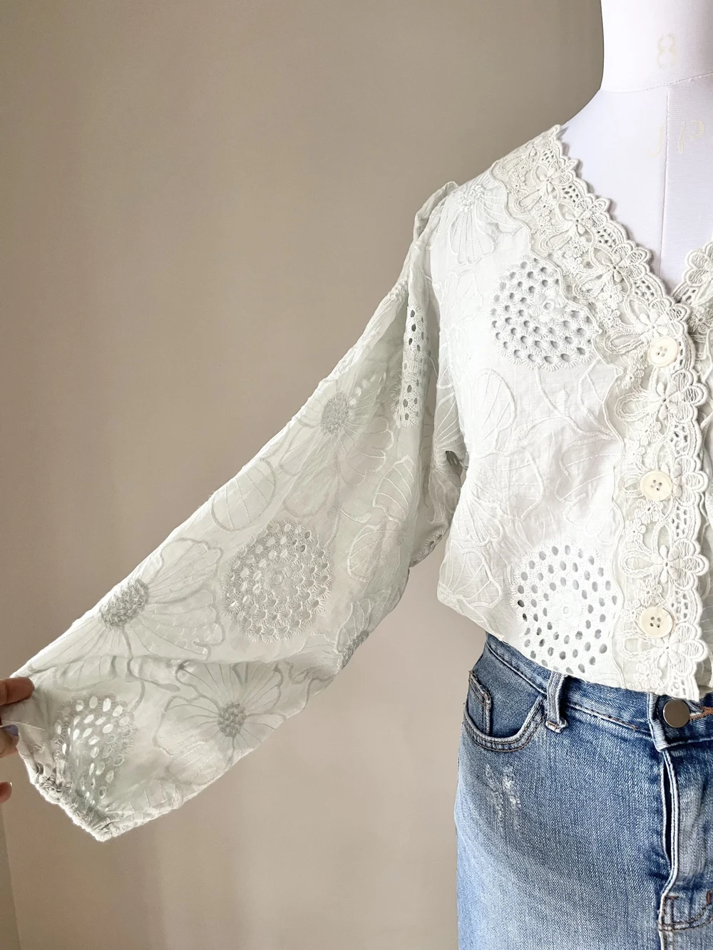 Schiffli lace shirt  thumbnail view 5