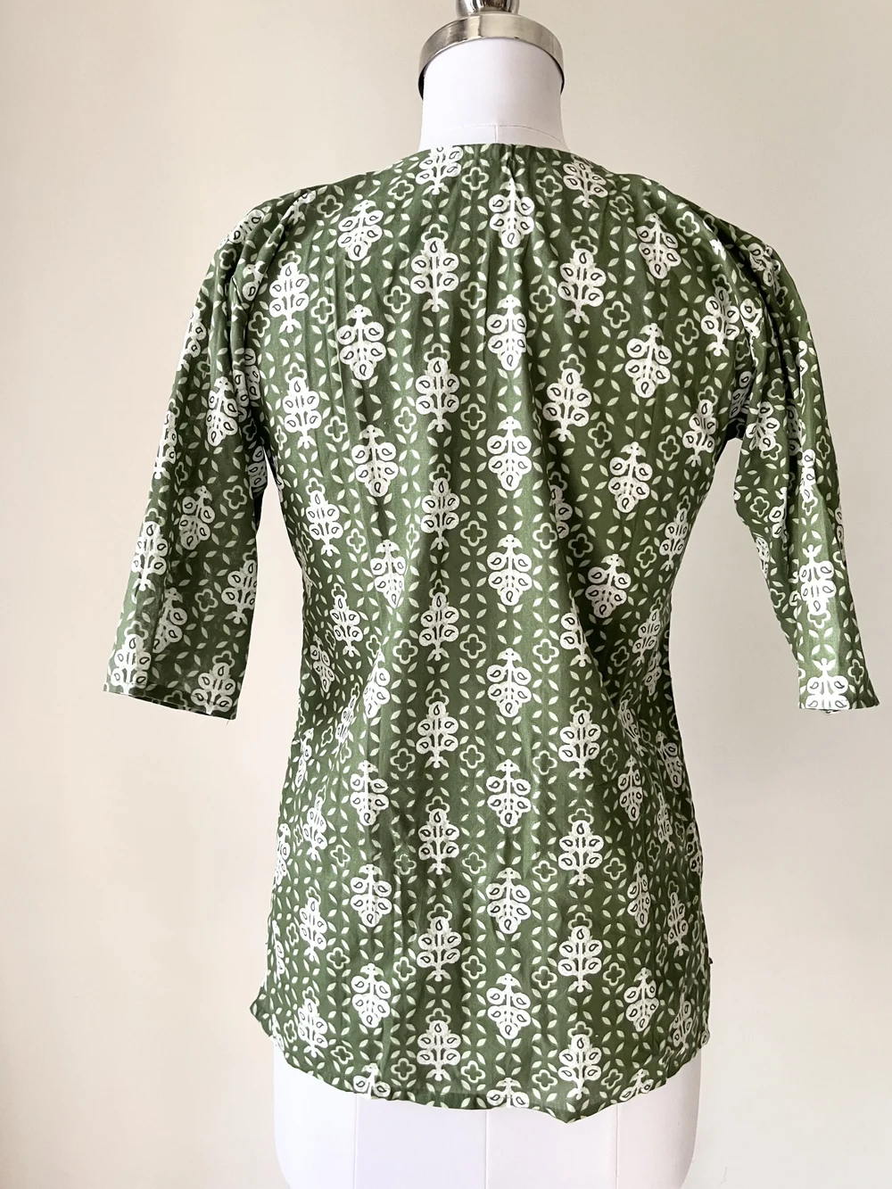 Green printed short kurti thumbnail view 4