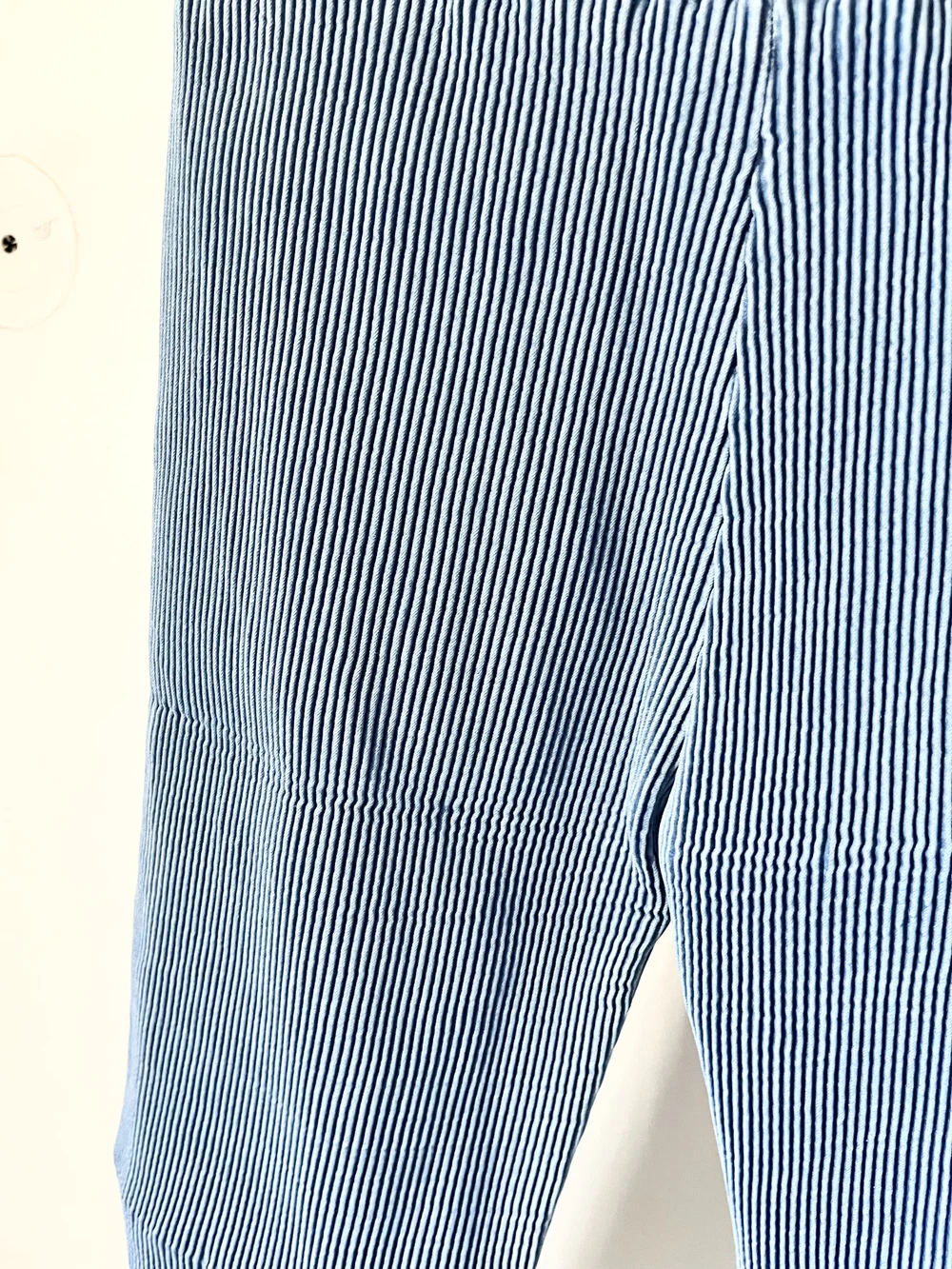Pleated denim pants thumbnail view 4