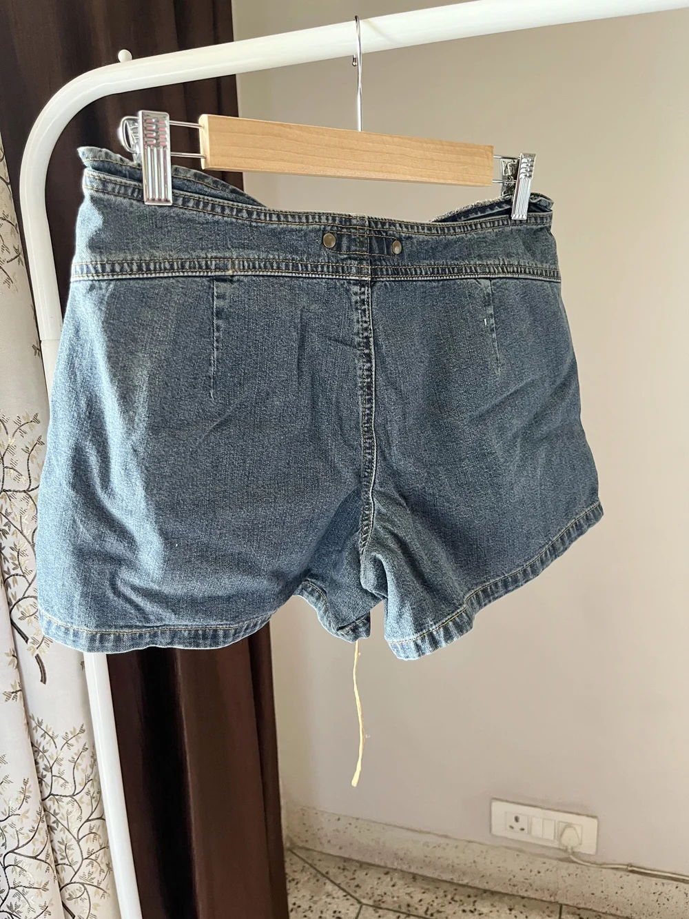 Tie-up blue shorts thumbnail view 4